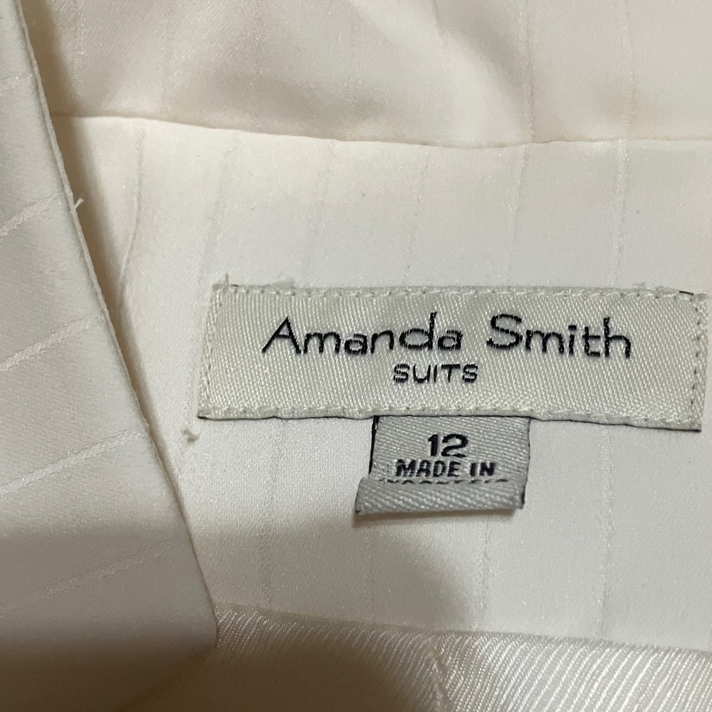 Amanda smit - Picture 4 of 5
